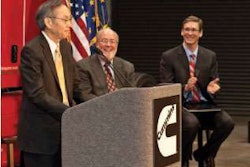 At a January event at Cummins’ home in Columbus, Ind., U.S. Energy Secretary Steven Chu (left) announced the initiation of the SuperTruck project along with Dr. John Wall, Cummins’ vice president and chief technical officer (center), and Tom Linebarger, the company’s president and chief operating officer.