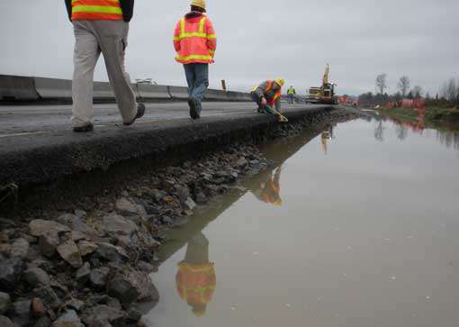 Highway Flood1
