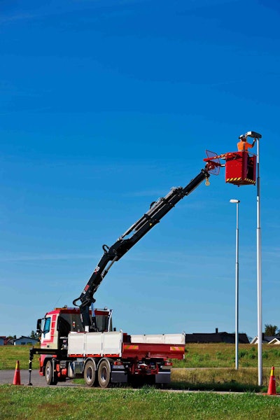 Cargotec Mobile Elevating Work Platform For Hiab Cranes