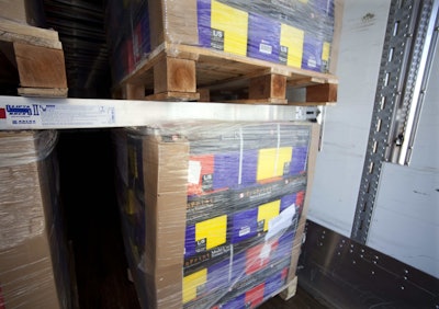 Con-way DoubleStack trailer