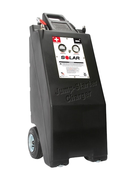 Clore Automotive Solar Jump Starter