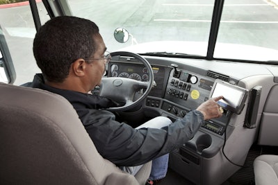 Qcom Truck Lifestyle41 C7 Db