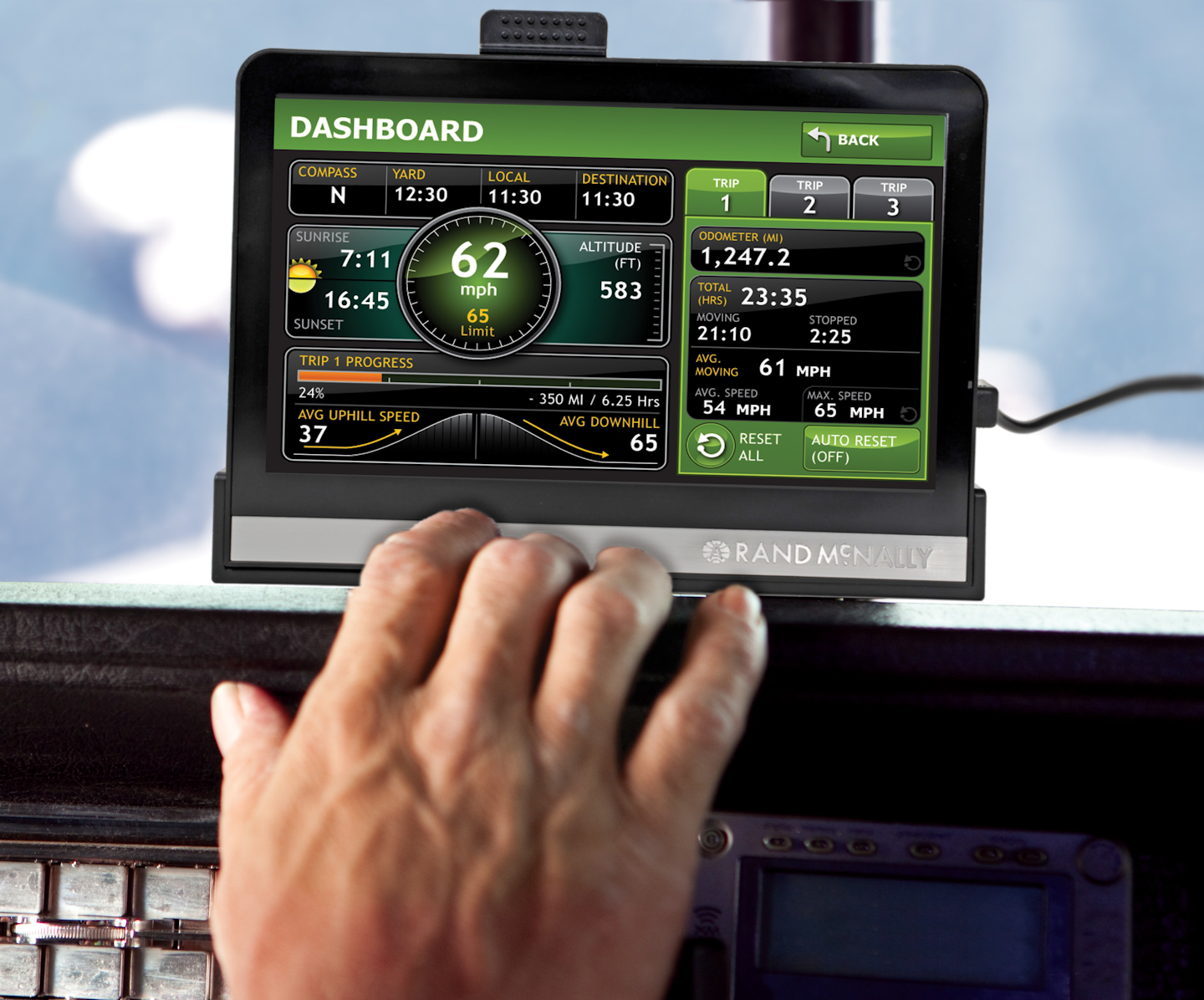 Navistar to install Rand McNally IntelliRoute TND in International