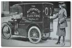 Billed as the ideal car for the “high-class merchant and retailer,” this 1921 Automatic Electric by the Automatic Transportation Co. had a range of 50 to 60 miles at speeds of 15 to 18 mph.