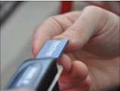 Drivers using Sleep Pointe’s APAP machines use a “SmartSticks” USB drive to upload sleep data through the ACS sleep apnea reporting service.