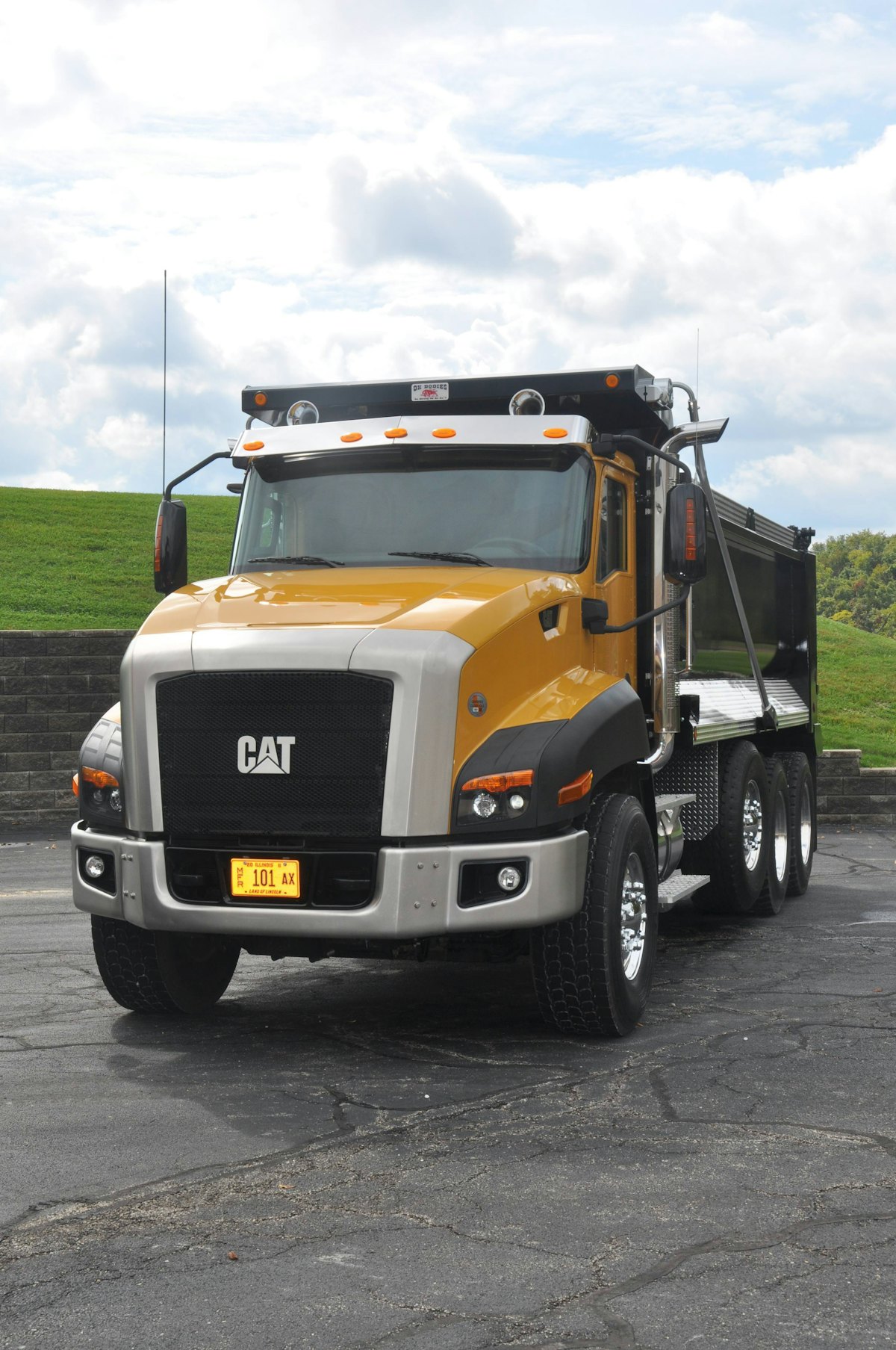 Road test: Caterpillar's CT660 vocational truck