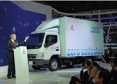 Dr. Albert Kirchmann, president and CEO of Mitsubishi Fuso Truck and Bus, discusses the company’s fuel-efficiency efforts at the Tokyo Motor Show.