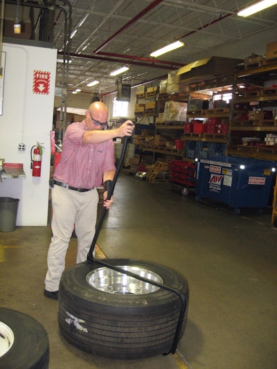 Kiene Diesel Tire Changer