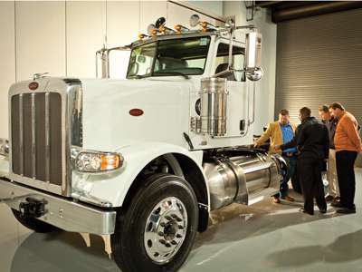 Peterbilt Rush 388 Lng Truck Review