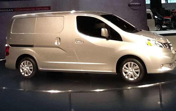 Nissan E1328740121273