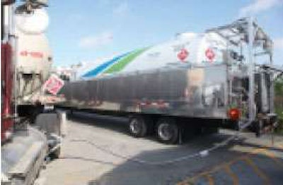 Some fuel providers have mobile refueling units for fleets wanting to adopt LNG-powered tractors but unwilling to commit to a full-blown LNG station.