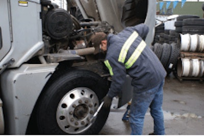 Because technicians can’t change tires daily, it’s important for fleets to find a tire supplier that can offer a balanced performance from the product, along with the flexibility to deal with changing operating conditions.