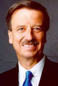 Dan Ustian