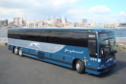Greyhound bus city 7x5 in
