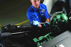 VISTA_Volvo technician