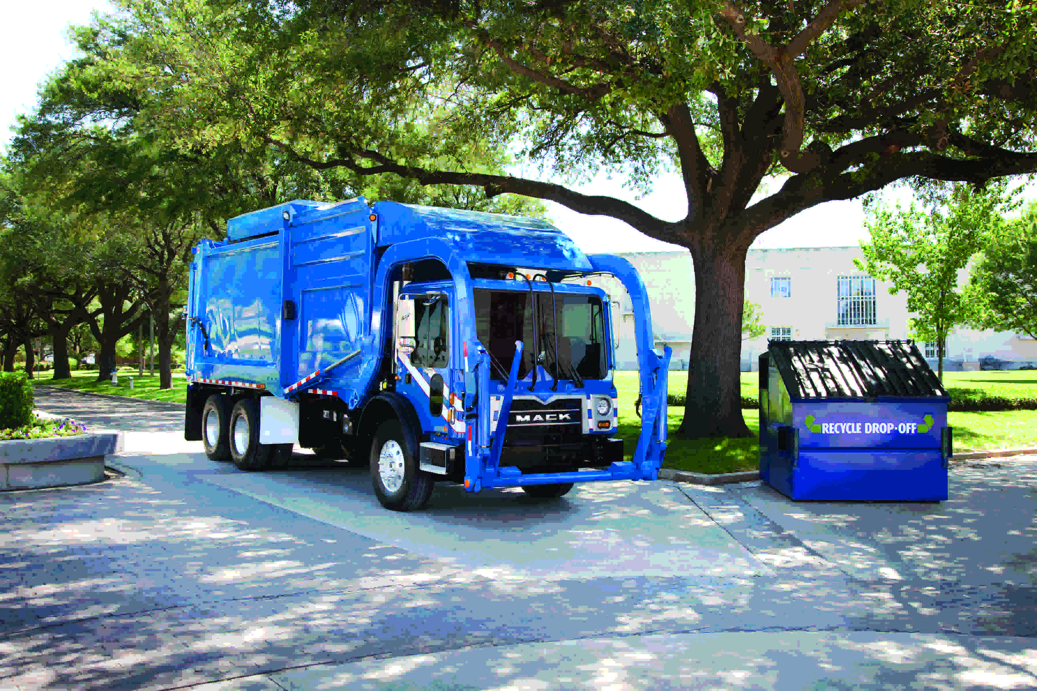 MACK TerraPro Cabover NatGas