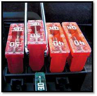 IPA Tools Mantus Tight Access Tool