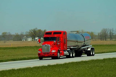 To compare vehicle performance, Jeff Foster Trucking – a 200-truck carrier based in Superior, Wis. – turned to Vusion, a data analytics division of PeopleNet.