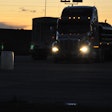 hours-night-truck-stop