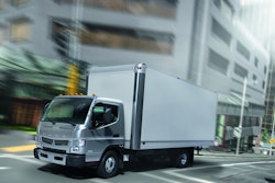 FUSO FE125 Long-wheelbase