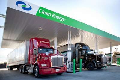 CleanEnergyLas-Vegas-LNG-truck-fueling-station-on-America-s-Natural-gas-Highway-clean-energy-06-22-12