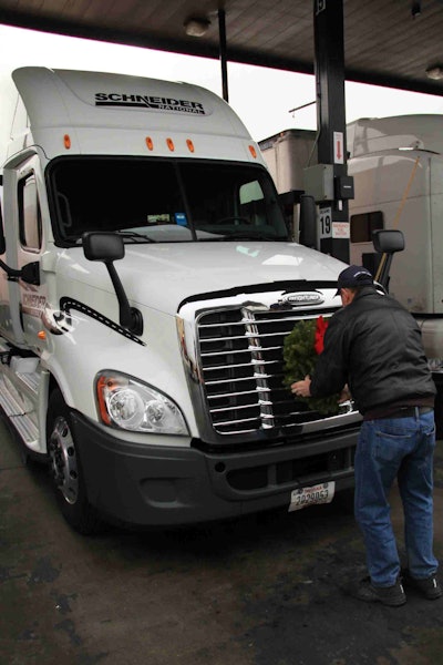 On Tuesday, Nov. 26, Karen and Morill Worcester gave 1,000 wreaths to truckers to place on their grill as a rolling tribute to veterans