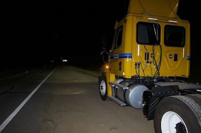 Truck Lite is owned by Penske, so my Freightliner Cascadia demo truck used to evaluate Truck Lite’s new LED headlamps was painted in that familiar shade of Penske yellow.