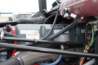 The engine used in CCJ’s test drive was a 1996 model Detroit Diesel Series 60 engine that retrofitted with a natural gas system that allows the engine to burn both diesel and natural gas.