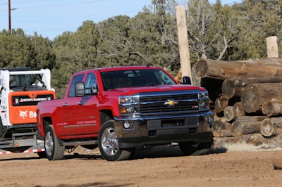 2015-Chevrolet-Silverado-2500HD-030-medium