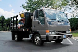 Isuzu_MG_2206lt_lores