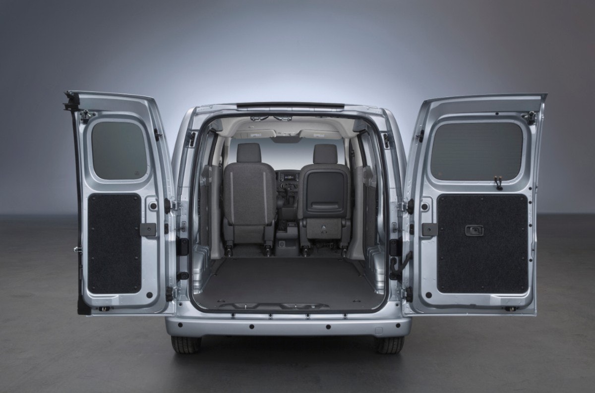 Chevy s new City Express to compete with Ford Transit Connect Commercial Carrier Journal