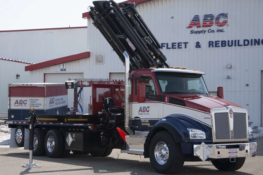 ABC Supply in Beloit, Wis., takes delivery of first production Kenworth