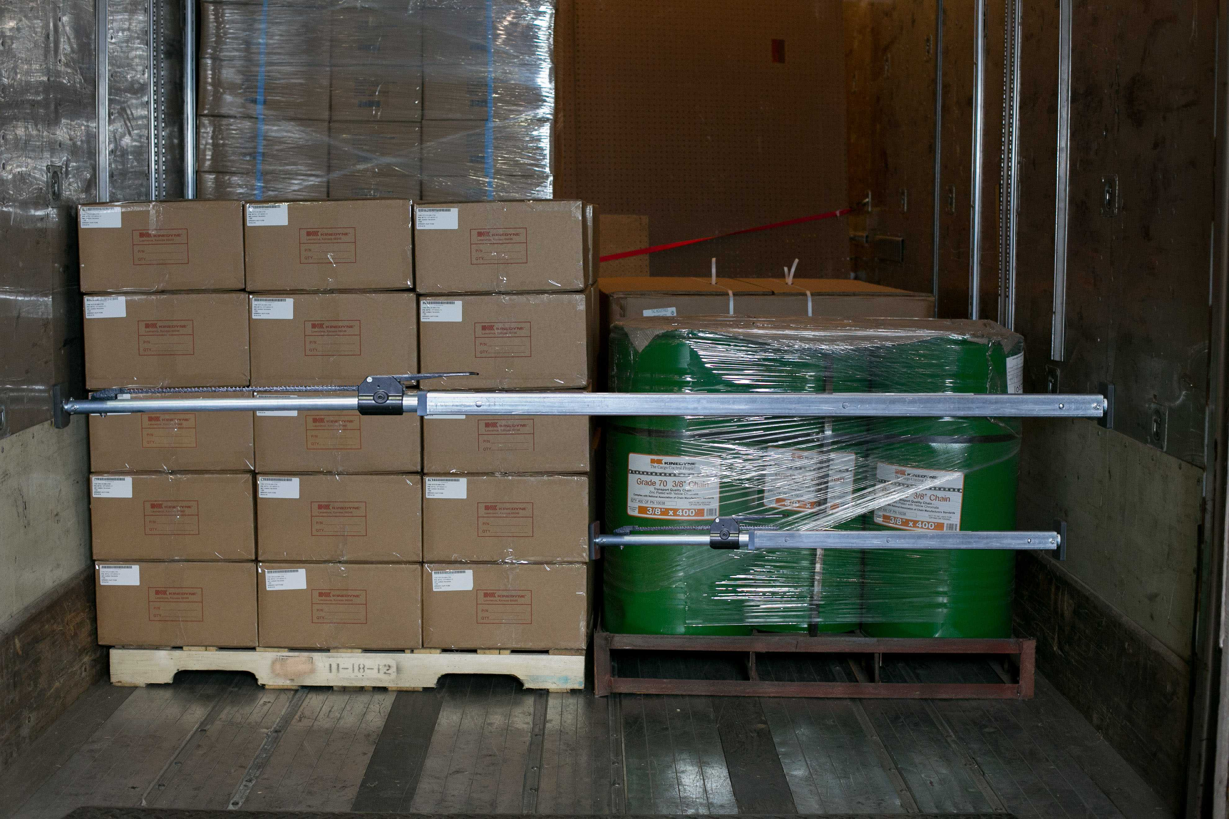 Kinedyne’s retractable restraint bar | Commercial Carrier Journal