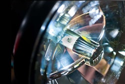 Rear-facing LED is signature design of PIAA’s LP550 driving lights. Light output is 6000-degrees Kelvin.