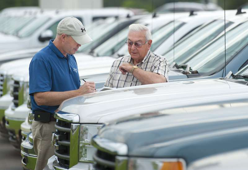 Pikcup salesman_BWS6477