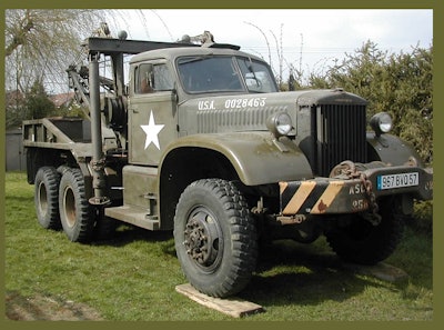 Diamond T Wrecker Photo