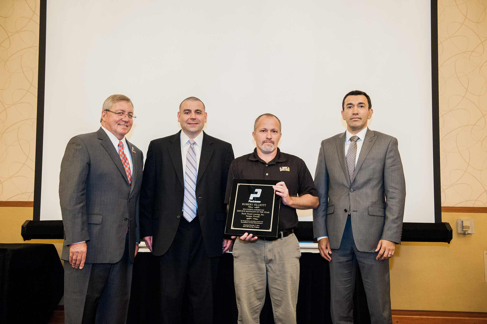 15863995678_076d7845bd_k