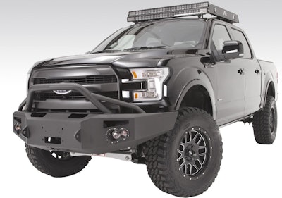 PREMO_FORD15_F150_PREGRD_QRTRSHOT