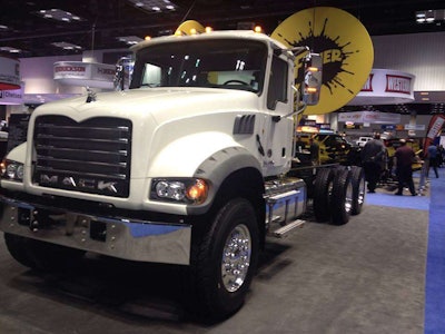 1068819_10201660793621869_388854038_n