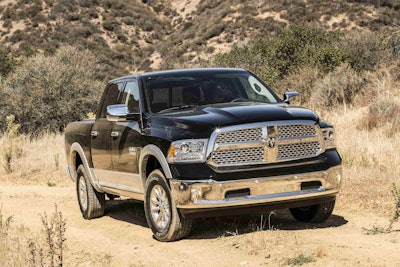 2016 Ram 1500 Outdoorsman Crew Cab 4×4 EcoDiesel