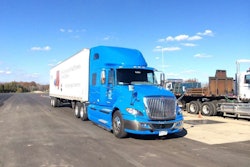 CCJ’s Jack Roberts test drove the Cummins-Eaton SmartAdvantage powertrain in this International ProStar.