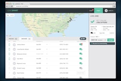 On Loadsmart’s desktop fleet management page, the fleet manager or dispatcher can see the location of all tracked trucks, enter chat rooms with drivers, as well as accept any relevant Live Jobs (on the right).