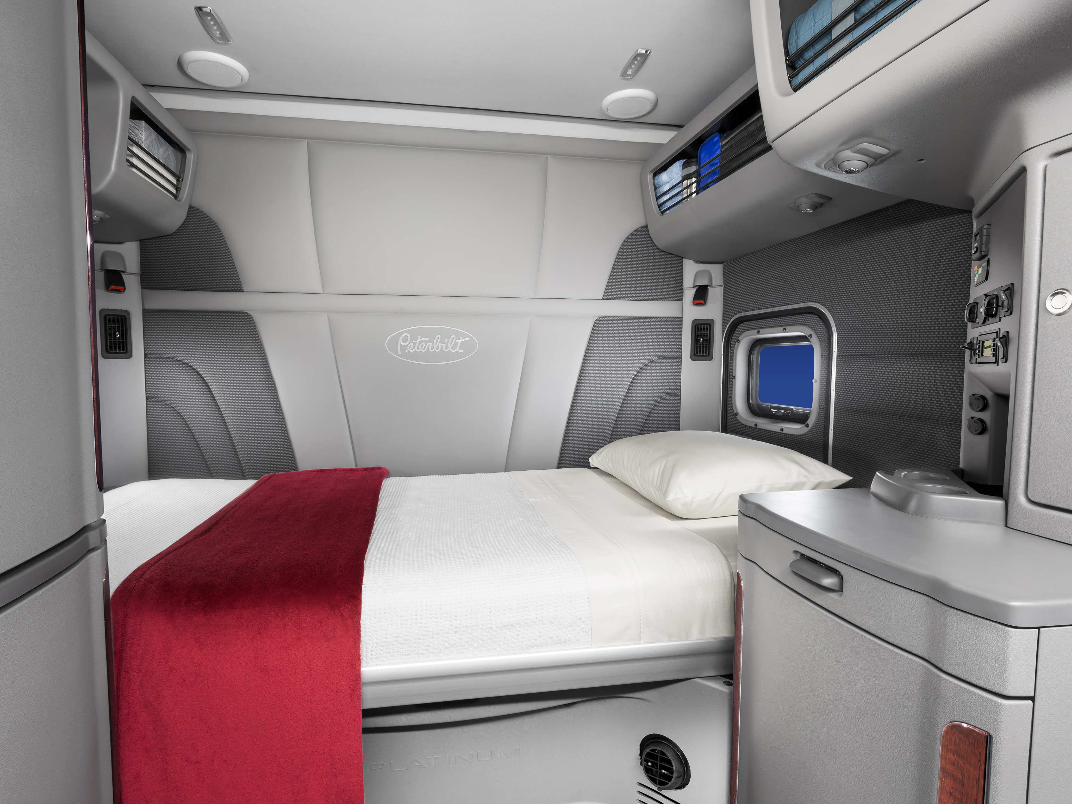 Platinum-80inSleeper(RGB-300dpi)[1]