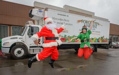 The fleet at Second Harvest of Oak Park, Mich., a food charity, welcomed a needed gift this week: a new 2016 Freightliner refrigerated class six truck.