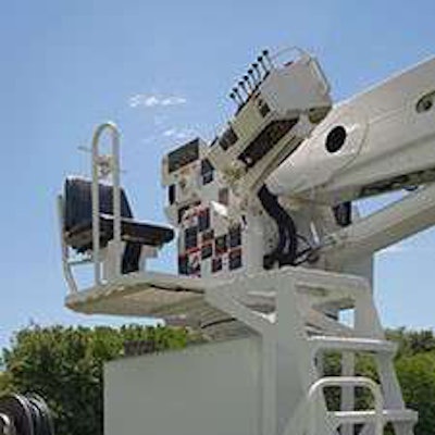 Altec Digger Derrick 2