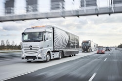 Daimler also unveiled its Highway Pilot Connect platooning technology.