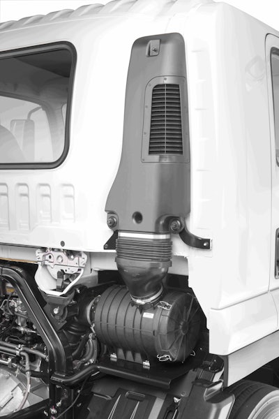 Isuzu Ftr air Intake