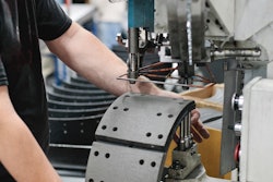 Bendix Reman Brakes -- Riveter