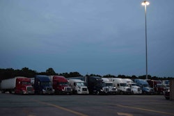 truckstop truck stop hours of service evening parking hos fuel island20160526_0061