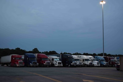truckstop truck stop hours of service evening parking hos fuel island20160526_0061